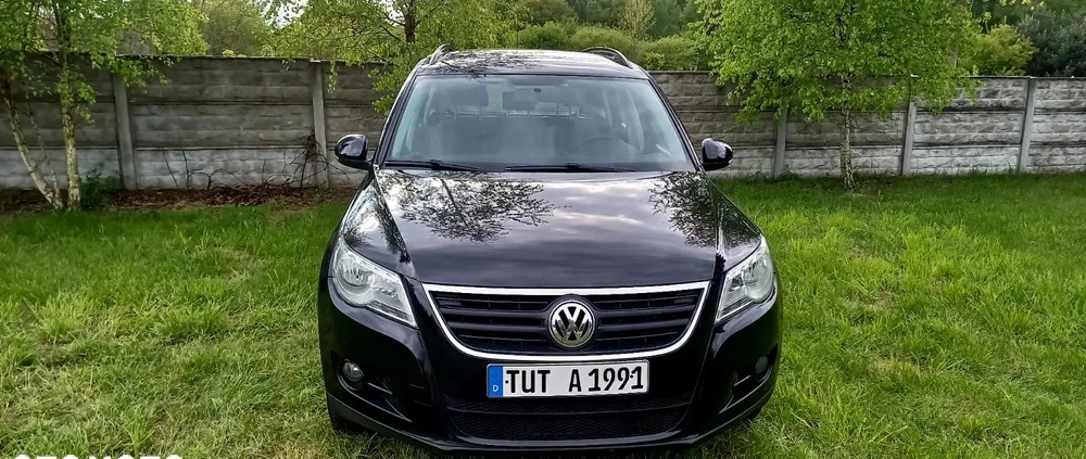 Volkswagen Tiguan cena 29900 przebieg: 194000, rok produkcji 2008 z Uniejów małe 497